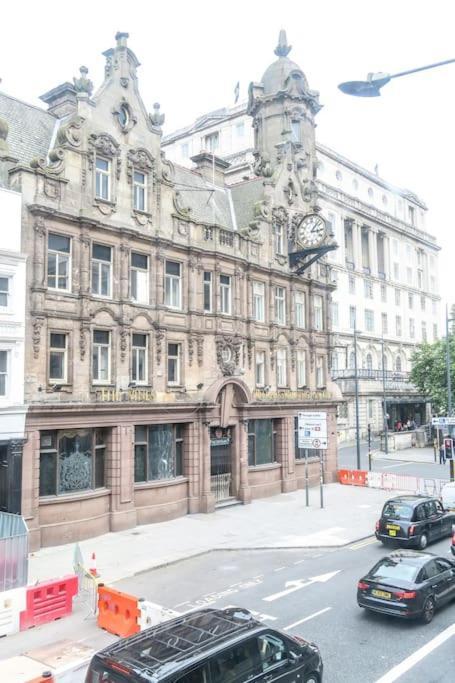 The V.I.P Suite - Sleeps 24! Best For Large Groups Liverpool Exterior foto